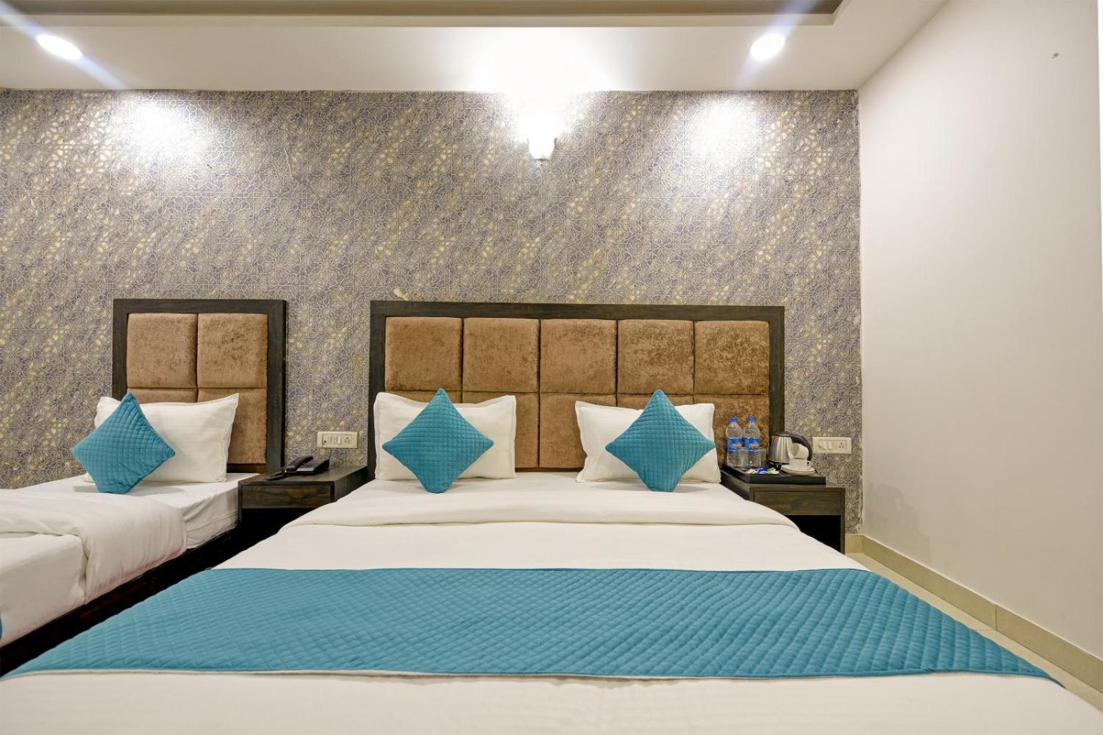 The Atlantes Suite Near Delhi Airport New Delhi Ngoại thất bức ảnh
